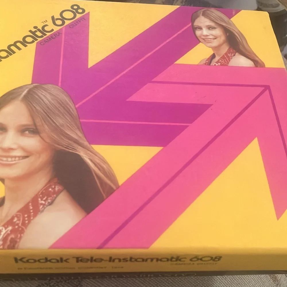Kodak tele-instamatic 608 vintage camera